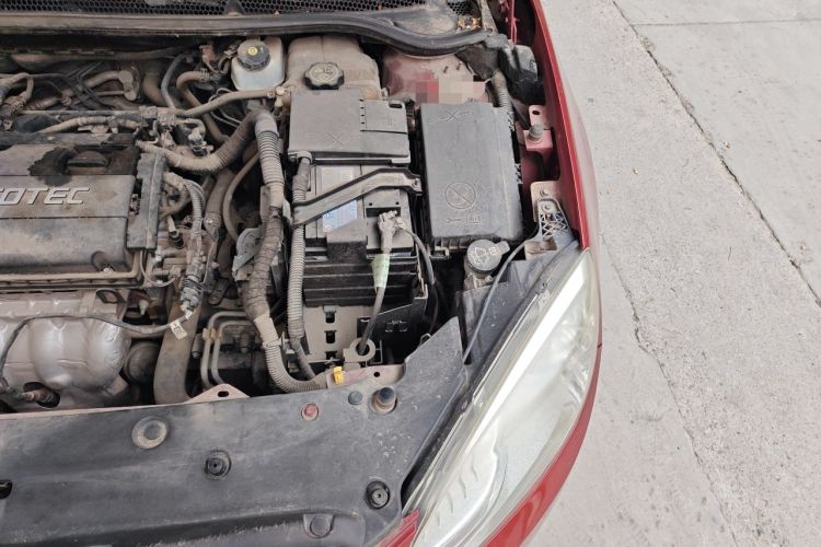 Used Buick GT 2013 GT 1.6L Automatic Fashion Edition Engine Bay Left