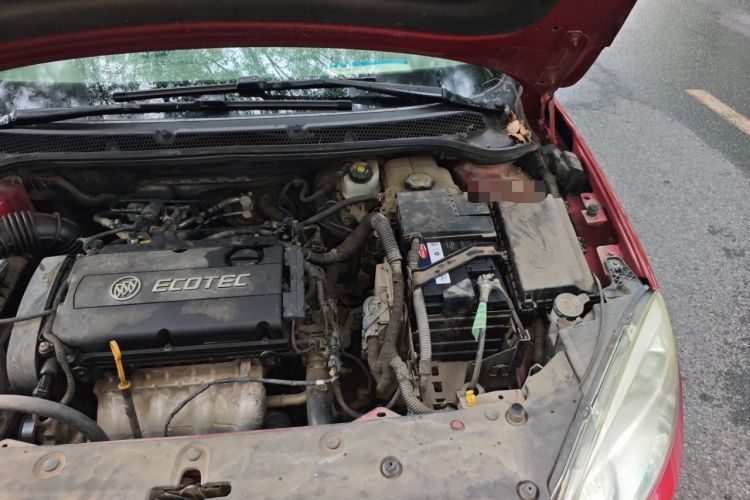 Used Buick GT 2013 GT 1.6L Manual Entry-Level Model Engine Bay Left