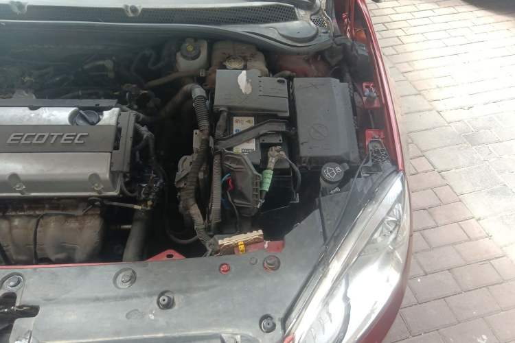 Used Buick GT 2013 GT 1.6L Manual Entry-Level Model Engine Bay Left