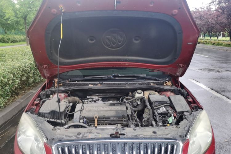 Used Buick GT 2013 GT 1.6L Automatic Fashion Edition Engine Bay