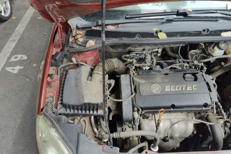 Used Buick GT 2013 GT 1.6L Automatic Fashion Edition Engine Bay Right