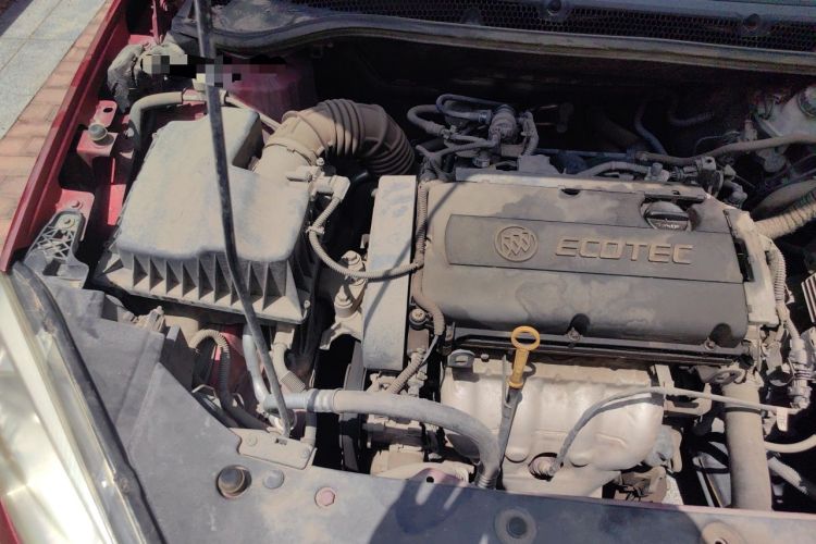 Used Buick GT 2013 GT 1.6L Manual Entry-Level Model Engine Bay Right