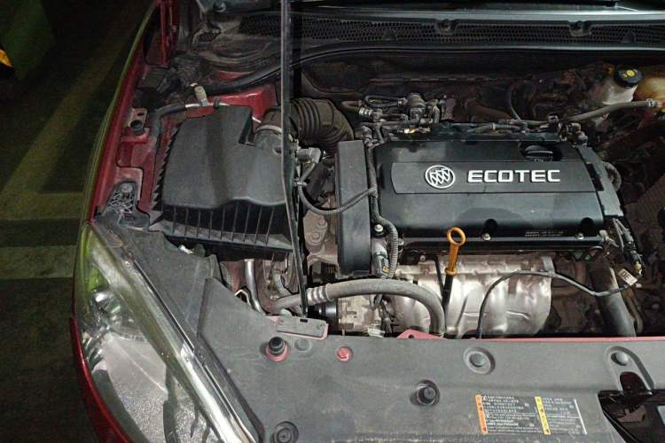 Used Buick GT 2013 GT 1.6L Automatic Fashion Edition Engine Bay Right