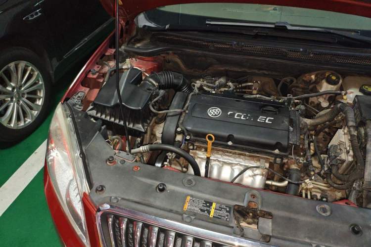 Used Buick GT 2013 GT 1.6L Automatic Fashion Edition Engine Bay Right