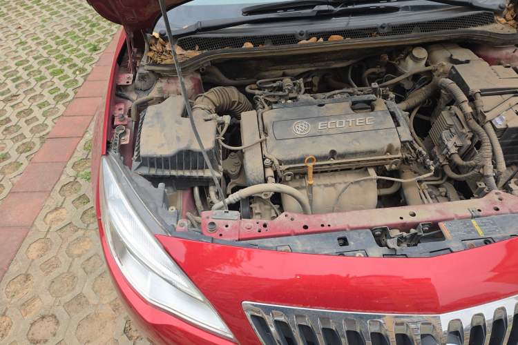 Used Buick GT 2013 XT 1.6L Automatic Fashion Edition Engine Bay Right