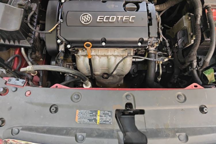 Used Buick GT 2013 GT 1.6L Automatic Fashion Edition Engine Bay