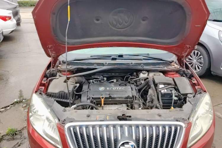 Used Buick GT 2013 GT 1.6L Automatic Fashion Edition Engine Bay
