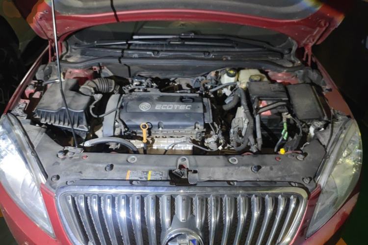 Used Buick GT 2013 GT 1.6L Automatic Fashion Edition Engine Bay
