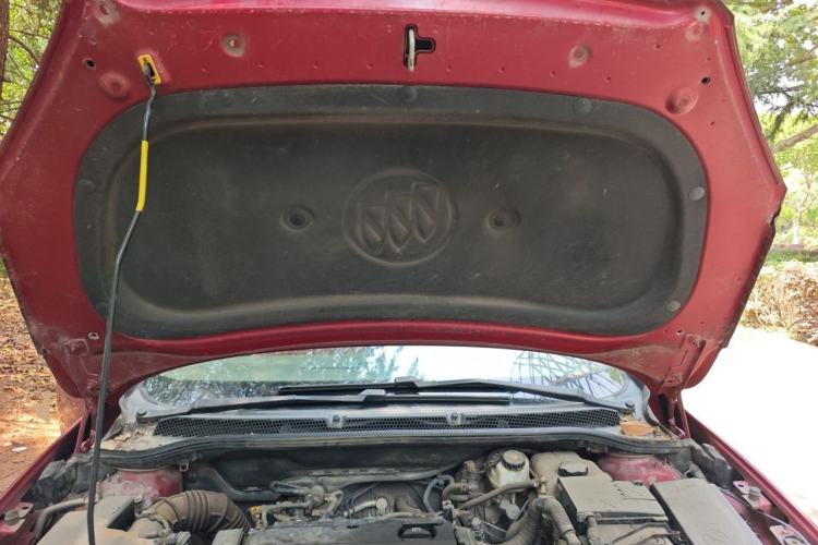 Used Buick GT 2013 GT 1.6L Automatic Fashion Edition Engine Bay