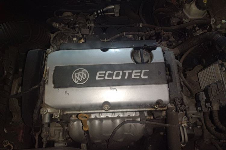 Used Buick GT 2013 GT 1.6L Automatic Fashion Edition Engine Bay