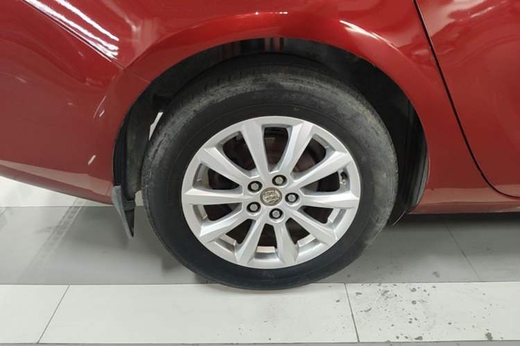 Used Buick GT 2013 GT 1.6L Automatic Fashion Edition Exterior 5
