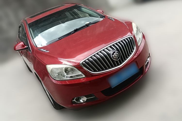 Used Buick GT 2013 GT 1.8L Automatic Fashion Edition Front Right 45 Deg