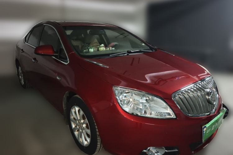 Used Buick GT 2013 GT 1.6L Automatic Fashion Edition Front Right 45 Deg