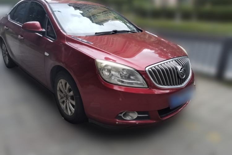 Used Buick GT 2013 GT 1.6L Automatic Fashion Edition Front Right 45 Deg