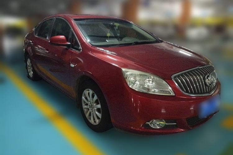 Used Buick GT 2013 GT 1.6L Automatic Fashion Edition Front Right 45 Deg