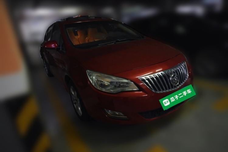 Used Buick GT 2013 XT 1.6L Automatic Comfort Edition Front Right 45 Deg