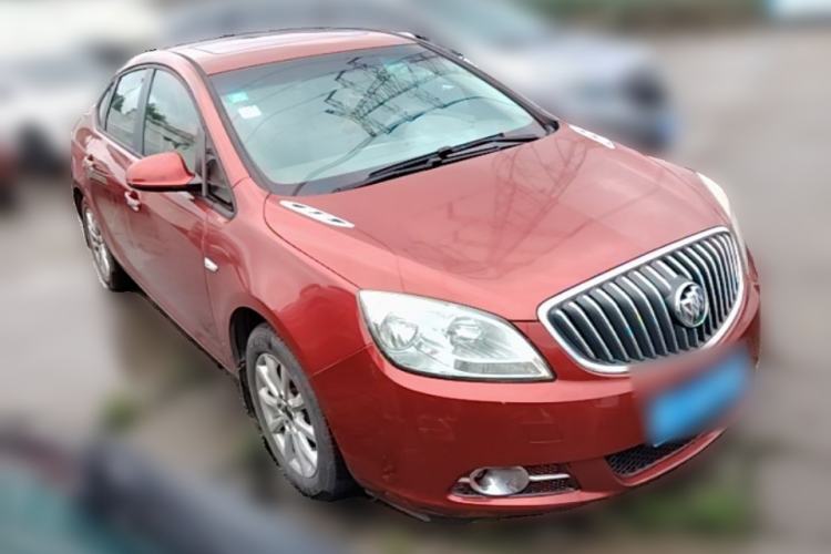 Used Buick GT 2013 GT 1.6L Automatic Fashion Edition Front Right 45 Deg