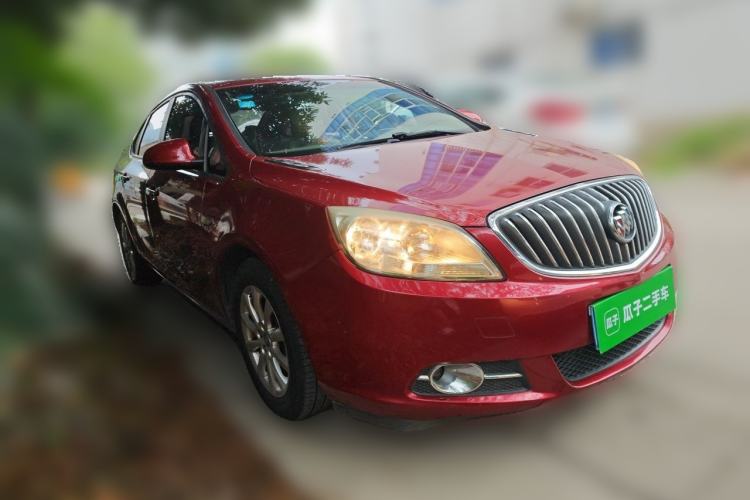 Used Buick GT 2013 GT 1.6L Automatic Fashion Edition Front Right 45 Deg