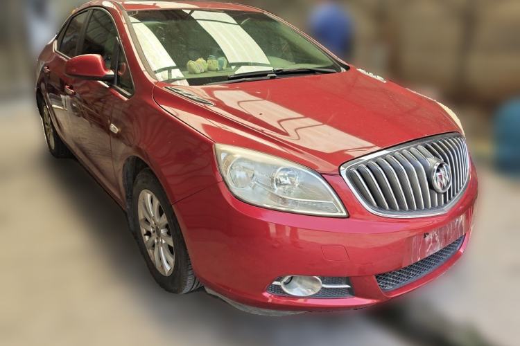 Used Buick GT 2013 GT 1.6L Automatic Fashion Edition Front Right 45 Deg