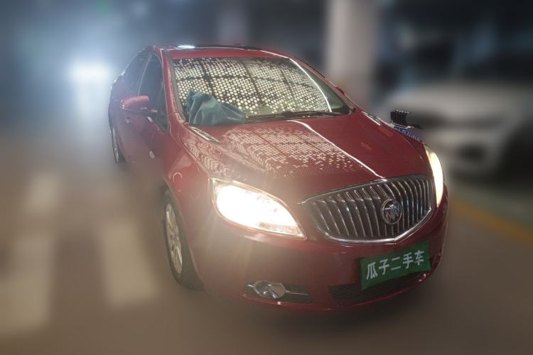 Used Buick GT 2013 GT 1.6L Automatic Fashion Edition Front Right 45 Deg