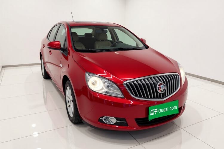 Used Buick GT 2013 GT 1.6L Automatic Fashion Edition Front Right 45 Deg