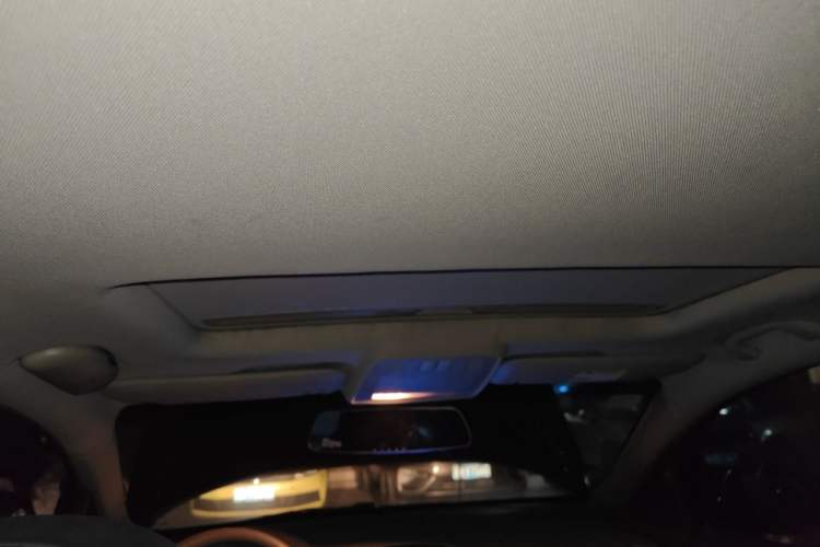 Used Buick GT 2013 GT 1.6L Automatic Fashion Edition Headliner