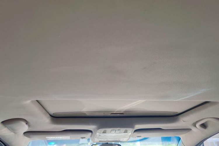 Used Buick GT 2013 GT 1.6L Automatic Fashion Edition Headliner