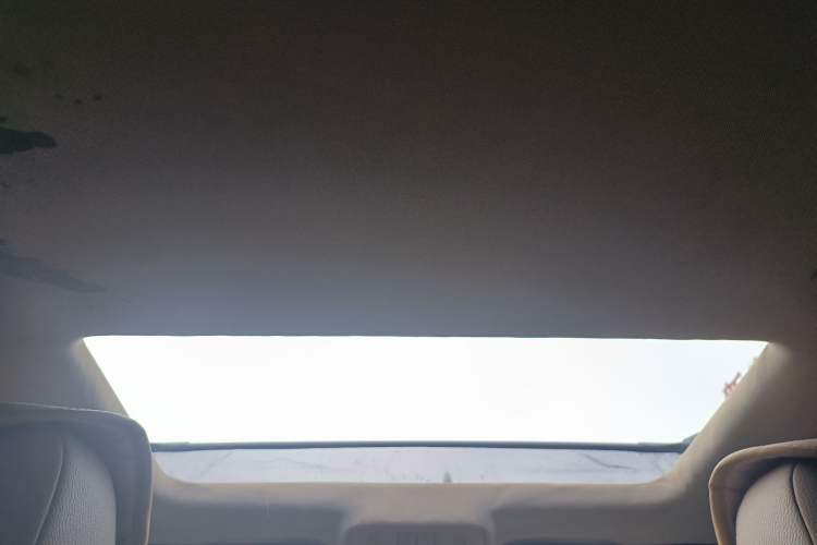 Used Buick GT 2013 GT 1.6L Automatic Comfort Edition Headliner