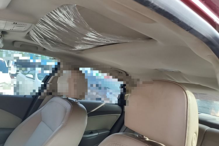 Used Buick GT 2013 GT 1.6L Automatic Fashion Edition Headliner