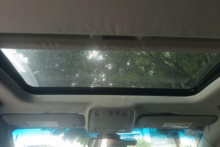 Used Buick GT 2013 XT 1.6T Automatic Fashion Sport Edition Headliner