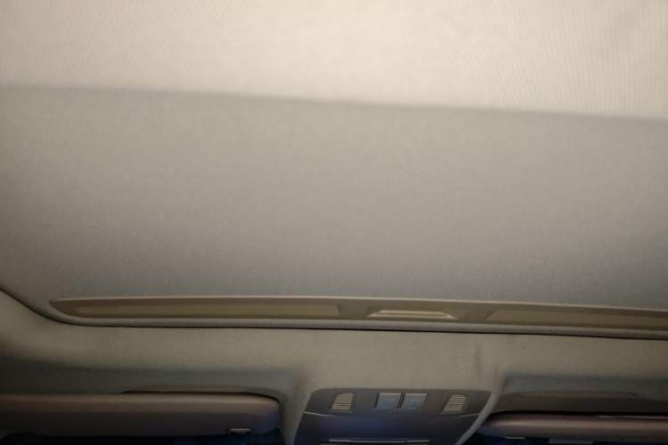 Used Buick GT 2013 GT 1.6L Automatic Fashion Edition Headliner