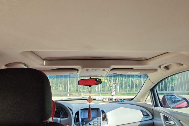 Used Buick GT 2013 GT 1.6L Automatic Comfort Edition Headliner
