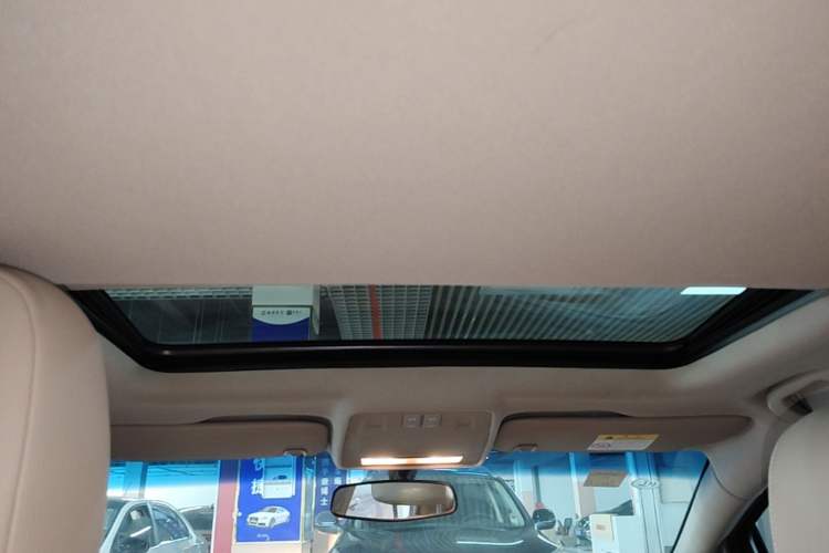 Used Buick GT 2013 GT 1.6L Automatic Fashion Edition Headliner