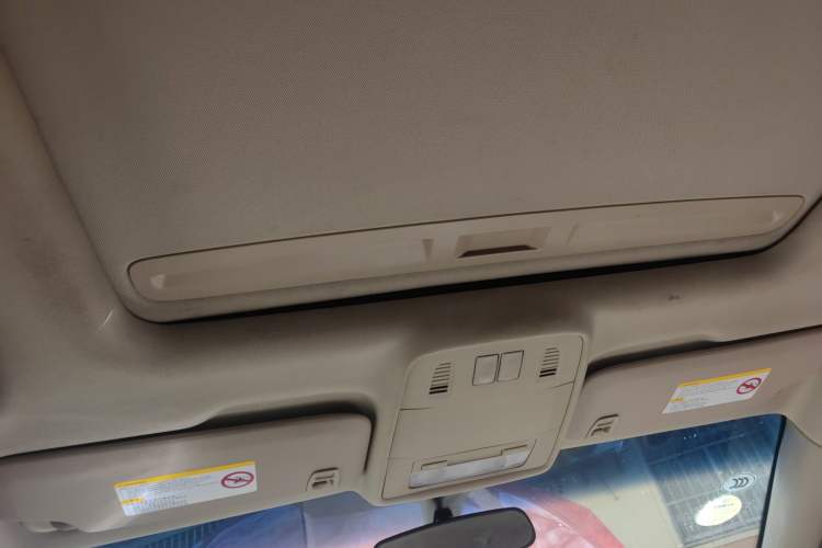Used Buick GT 2013 GT 1.6L Automatic Fashion Edition Headliner