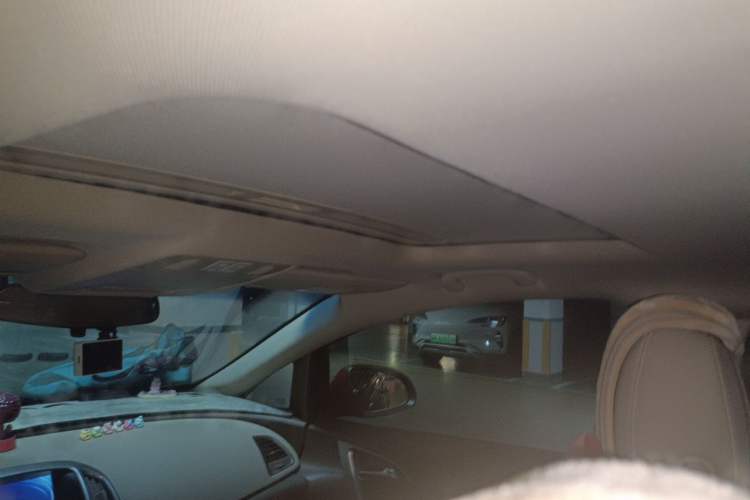 Used Buick GT 2013 GT 1.6L Automatic Fashion Edition Headliner