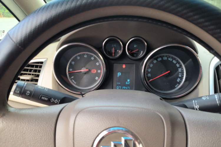 Used Buick GT 2013 GT 1.6L Automatic Comfort Edition Instrument Cluster