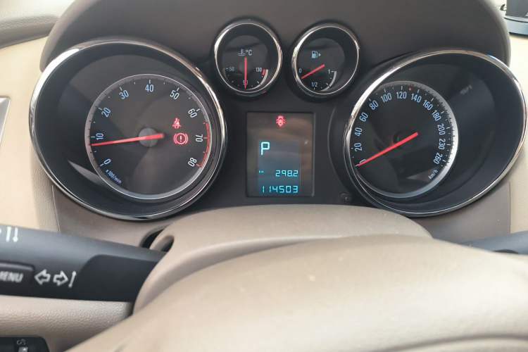 Used Buick GT 2013 GT 1.6L Automatic Comfort Edition Instrument Cluster