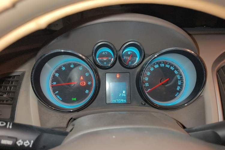 Used Buick GT 2013 GT 1.6L Manual Entry-Level Model Instrument Cluster