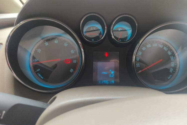 Used Buick GT 2013 GT 1.6L Manual Entry-Level Model Instrument Cluster