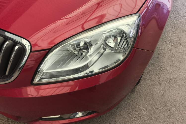 Used Buick GT 2013 GT 1.6L Automatic Fashion Edition Left Front Headlight