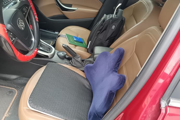 Used Buick GT 2013 GT 1.8L Automatic Fashion Edition Left Front Seat