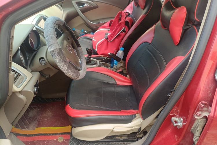 Used Buick GT 2013 GT 1.6L Manual Entry-Level Model Left Front Seat