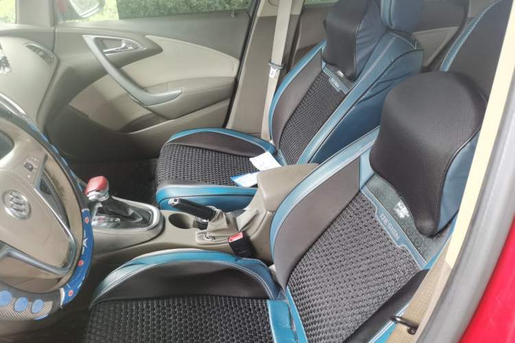 Used Buick GT 2013 GT 1.6L Automatic Fashion Edition Left Front Seat