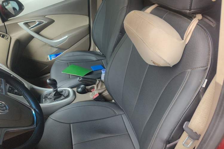 Used Buick GT 2013 GT 1.6L Manual Entry-Level Model Left Front Seat