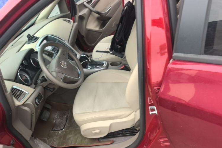Used Buick GT 2013 GT 1.6L Automatic Fashion Edition Left Front Seat