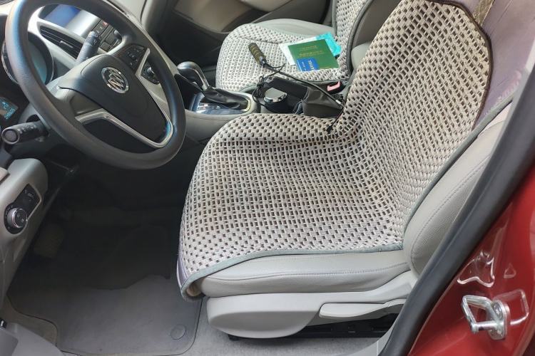 Used Buick GT 2013 XT 1.6L Automatic Fashion Edition Left Front Seat