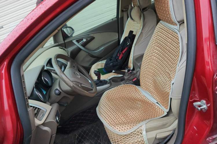 Used Buick GT 2013 GT 1.6L Manual Entry-Level Model Left Front Seat