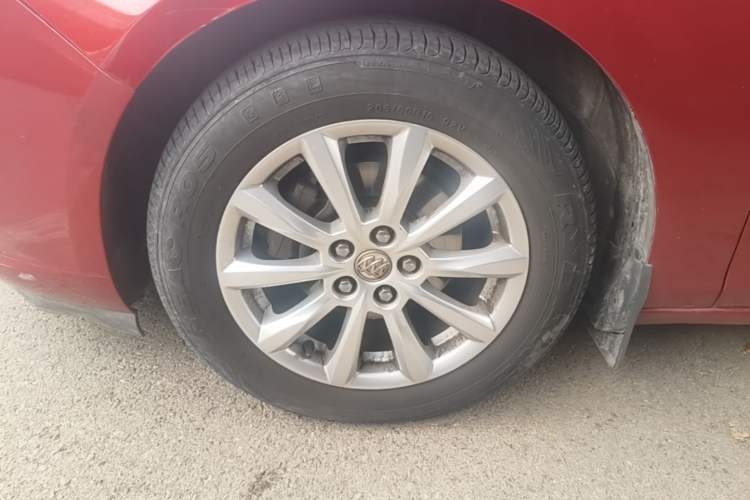 Used Buick GT 2013 GT 1.6L Manual Entry-Level Model Left Front Wheel Hub