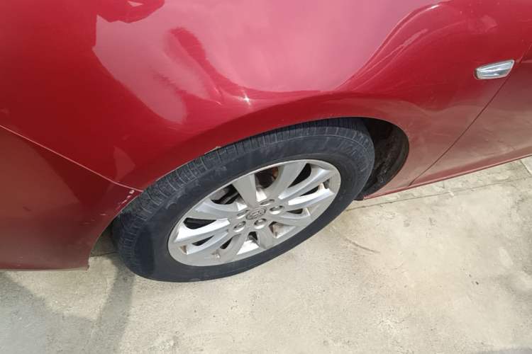 Used Buick GT 2013 GT 1.6L Manual Entry-Level Model Left Front Wheel Hub