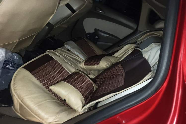 Used Buick GT 2013 GT 1.6L Automatic Fashion Edition Left Rear Seat